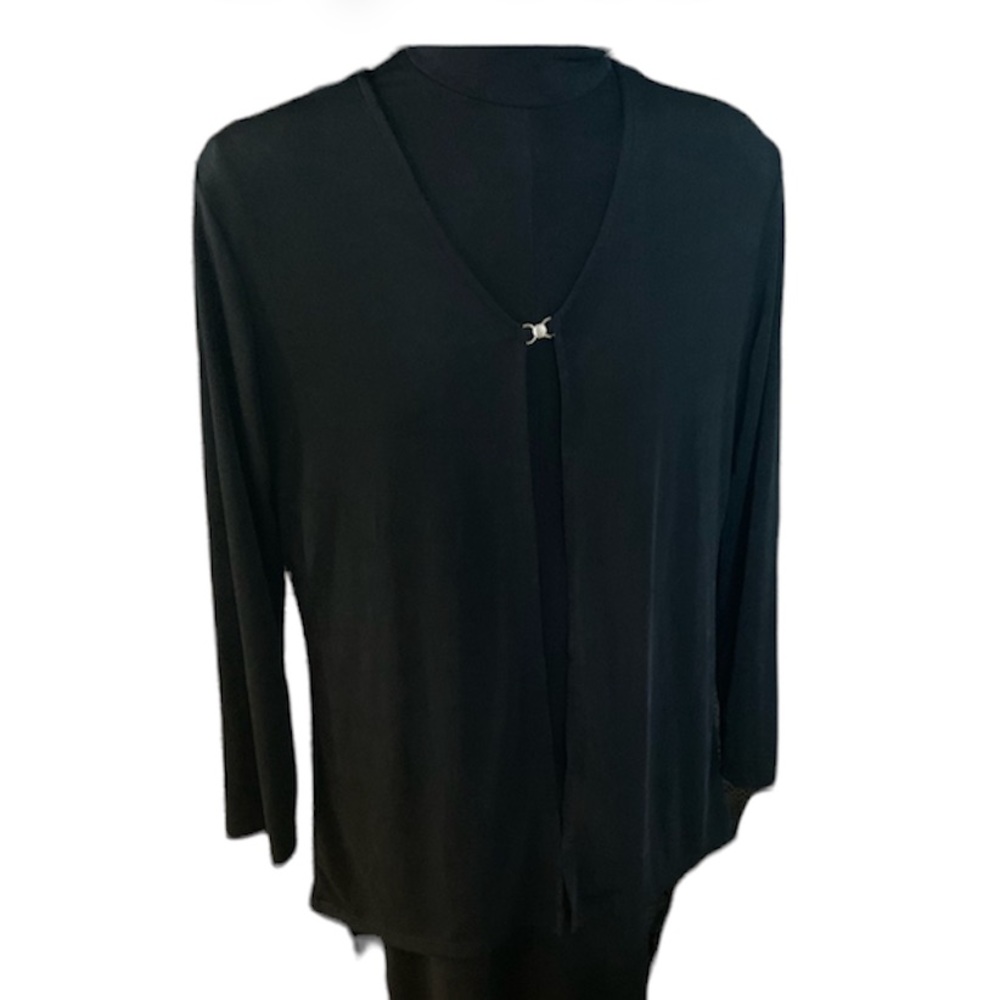 Tiffany’s closet 2 piece lounging outfit size med